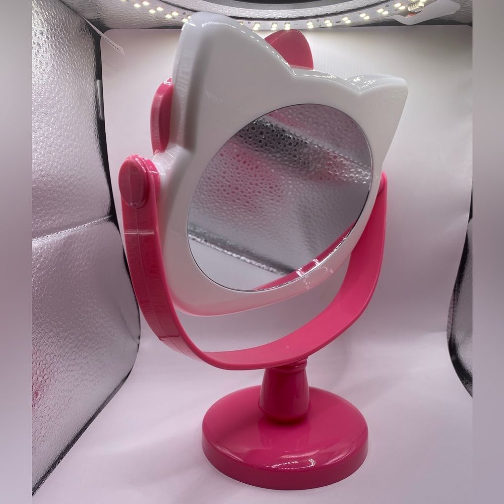 🌸 Hello Kitty stand Vanity Mirror-Sanrio White Pink - Picture 4 of 7